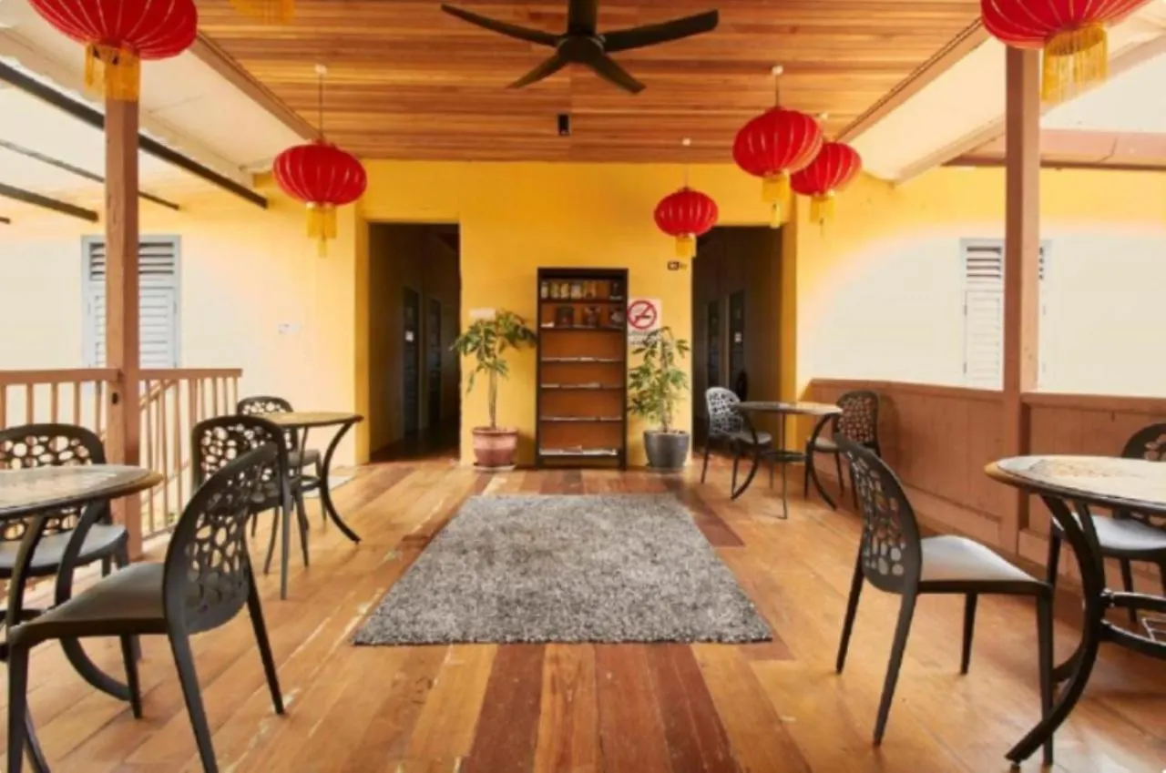 Capital O 90443 Aigoh Hotel Malajzia